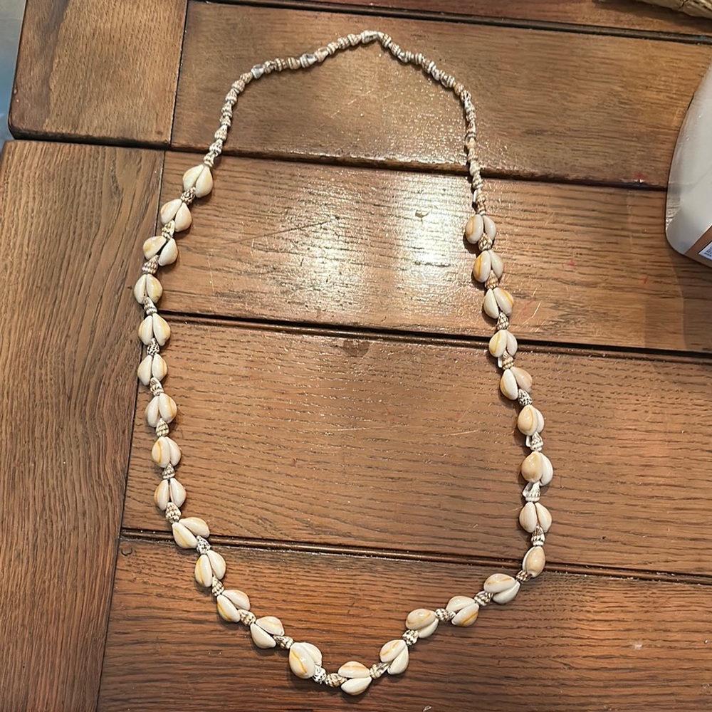 Natural Shell Necklace